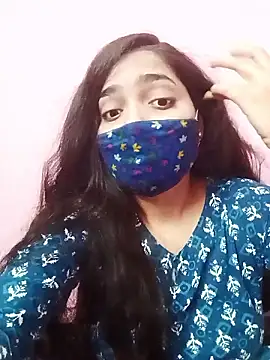 Cute-Simmi online show from January 13, 2026, 6:17 am