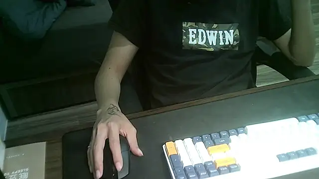 Ryan67533 online show from October 31, 2025, 1:19 pm