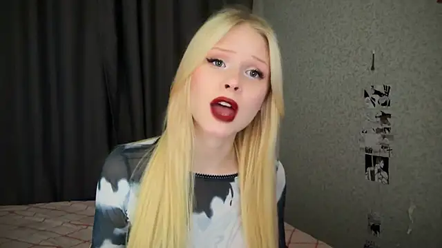 lisa barbie online show from January 25, 2025, 2:58 pm