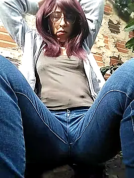 Snapshot of MirandaSingle chatting on February 19, 2026, 1:30 pm MirandaSingle online show from February 19, 2026, 1:30 pm