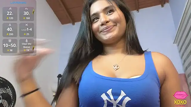 Snapshot of lou_rosse_ chatting on February 24, 2025, 9:09 pm lou rosse  online show from February 24, 2025, 9:09 pm