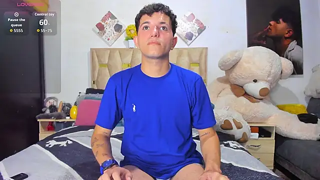 Snapshot of patrick_sanzz chatting on February 5, 2026, 12:39 am patrick sanzz online show from February 5, 2026, 12:39 am