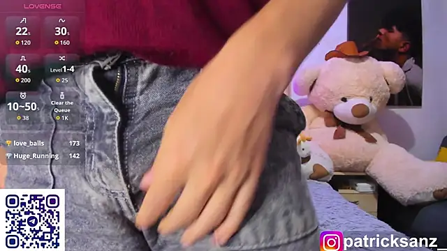 Snapshot of patrick_sanzz chatting on October 4, 2025, 10:06 am patrick sanzz online show from October 4, 2025, 10:06 am