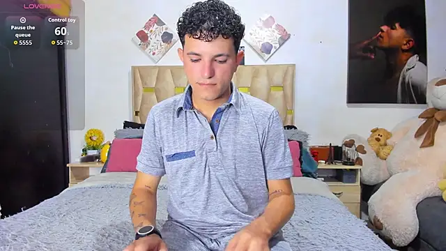 Snapshot of patrick_sanzz chatting on February 22, 2026, 7:15 pm patrick sanzz online show from February 22, 2026, 7:15 pm