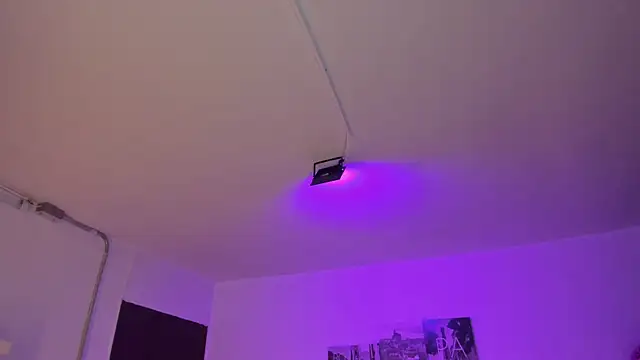 Snapshot of Amy_Kiitty_ chatting on February 20, 2026, 12:51 pm Amy Kiitty online show from February 20, 2026, 12:51 pm