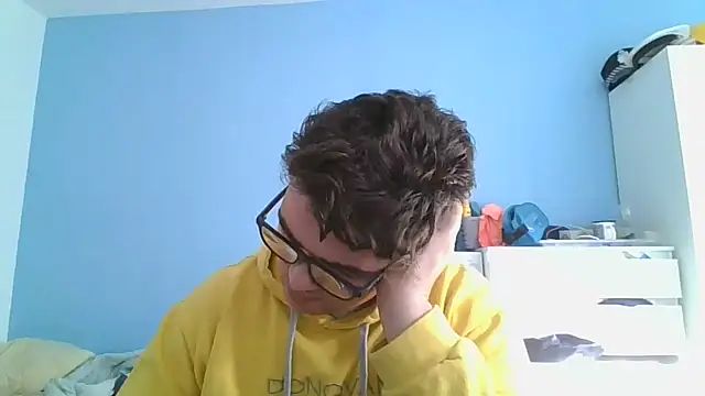 sorolla12 online show from February 8, 2026, 4:15 pm