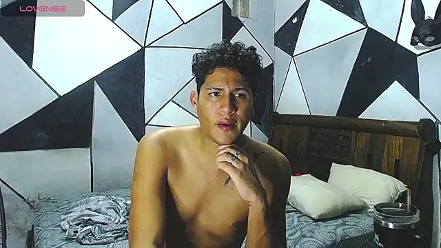 Snapshot of Shangela_Spice chatting on October 13, 2025, 11:45 am Shangela Spice online show from October 13, 2025, 11:45 am