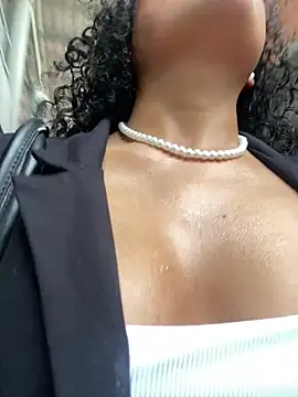 Sophie Smith69 online show from March 8, 2026, 1:36 pm