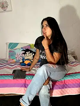 Snapshot of GabyButtler1 chatting on September 18, 2025, 1:08 am GabyButtler1 online show from September 18, 2025, 1:08 am