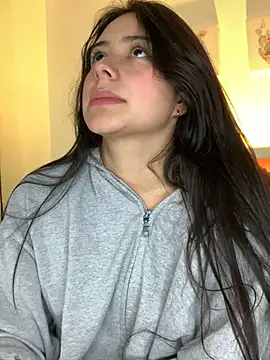 Snapshot of GabyButtler1 chatting on February 28, 2025, 7:25 pm GabyButtler1 online show from February 28, 2025, 7:25 pm