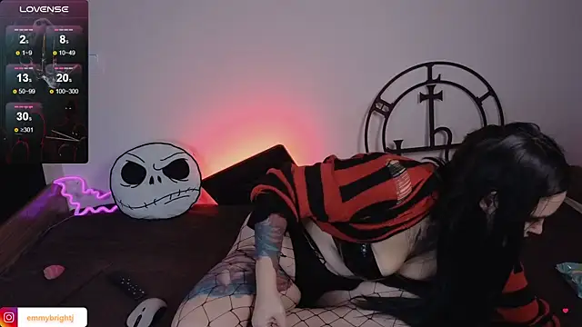 Emmybrightj  online show from October 21, 2025, 4:01 am