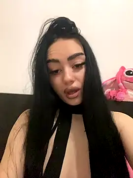 Snapshot of Gya_Rue chatting on November 17, 2025, 8:57 pm Gya Rue online show from November 17, 2025, 8:57 pm