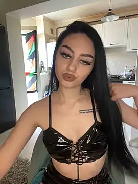 Snapshot of Gya_Rue chatting on March 11, 2025, 1:01 pm Gya Rue online show from March 11, 2025, 1:01 pm