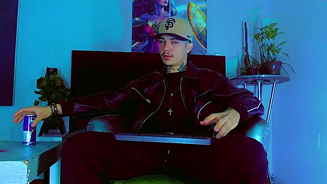 HannibalLester online show from December 17, 2025, 3:44 am