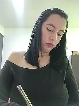 hailey85 online show from June 28, 2026, 4:57 pm