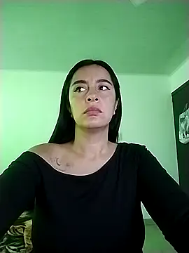 Snapshot of hailey85 chatting on February 9, 2026, 9:24 pm hailey85 online show from February 9, 2026, 9:24 pm