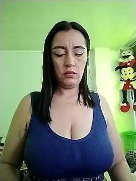 hailey85 online show from January 12, 2026, 8:58 pm