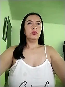 Snapshot of hailey85 chatting on March 1, 2026, 7:36 pm hailey85 online show from March 1, 2026, 7:36 pm