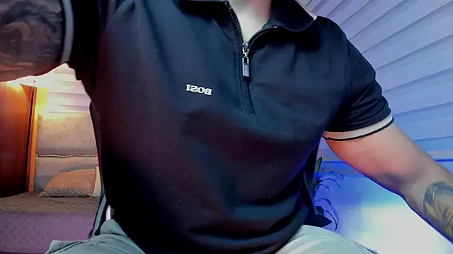 maximusclark1 online show from March 11, 2026, 2:38 am