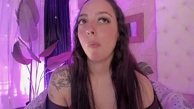 Snapshot of sadashi_moon_ chatting on March 22, 2025, 6:00 am sadashi moon online show from March 22, 2025, 6:00 am