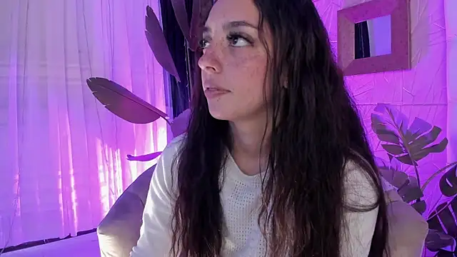 Snapshot of sadashi_moon_ chatting on March 16, 2025, 3:47 am sadashi moon online show from March 16, 2025, 3:47 am