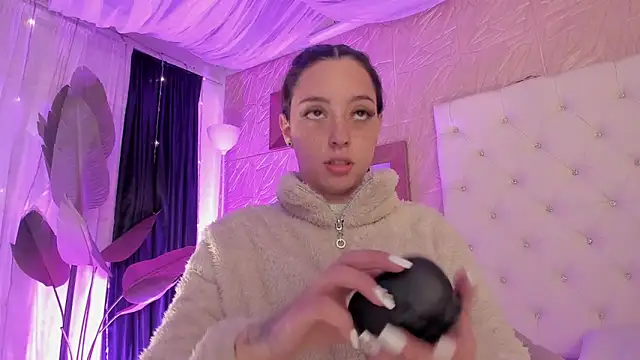 Snapshot of sadashi_moon_ chatting on March 22, 2025, 2:59 am sadashi moon online show from March 22, 2025, 2:59 am