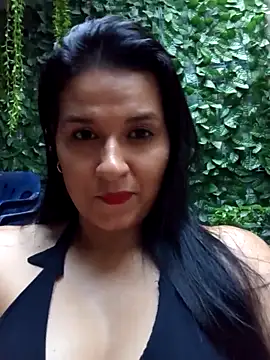 elena jonees online show from April 16, 2026, 10:01 pm