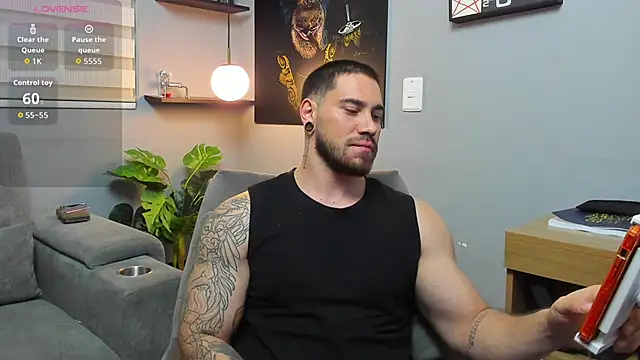 Giorgio-Leone online show from April 1, 2026, 2:02 am