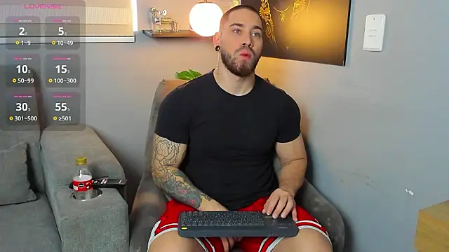 Snapshot of Giorgio-Leone chatting on February 28, 2026, 9:14 pm Giorgio-Leone online show from February 28, 2026, 9:14 pm