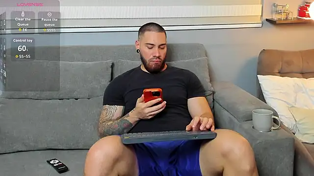 Snapshot of Giorgio-Leone chatting on February 10, 2026, 1:37 am Giorgio-Leone online show from February 10, 2026, 1:37 am