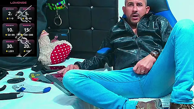 Yeol King online show from April 4, 2026, 6:25 pm