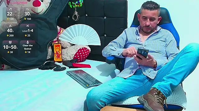 Yeol King online show from November 24, 2025, 6:41 pm