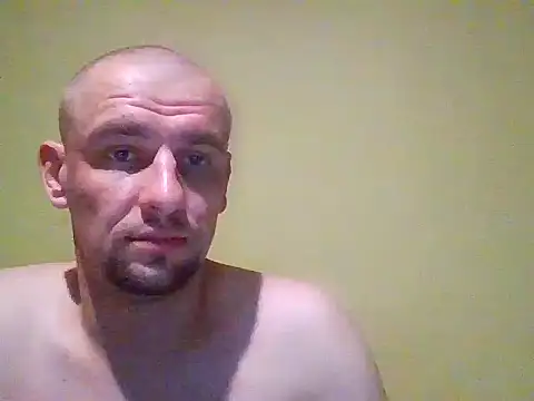 Regularfucker28 online show from June 16, 2026, 1:27 am