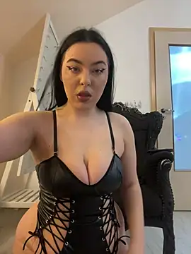 KeiraDark online show from February 21, 2026, 5:09 am