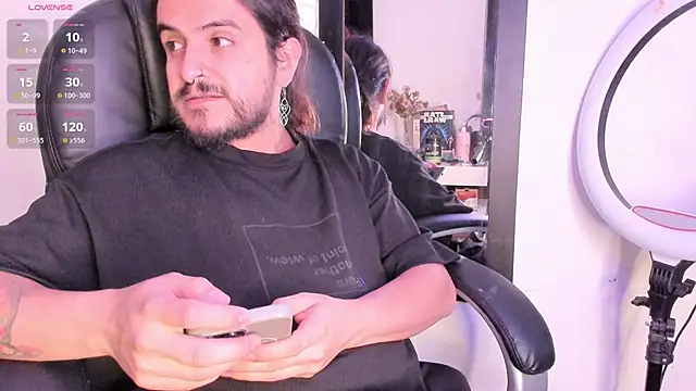 Carlasxdreams online show from March 17, 2026, 3:42 am