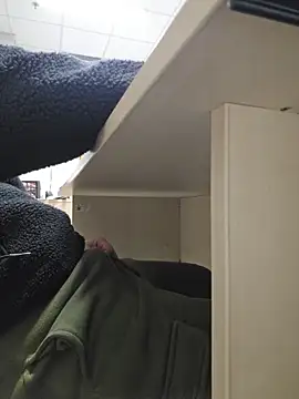 Snapshot of Ibag01 chatting on February 3, 2026, 4:23 pm Ibag01 online show from February 3, 2026, 4:23 pm