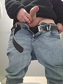 Snapshot of Ibag01 chatting on January 19, 2026, 2:10 pm Ibag01 online show from January 19, 2026, 2:10 pm