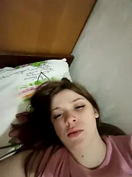 Snapshot of Clem_Magdalena chatting on January 18, 2025, 12:02 am Clem Magdalena online show from January 18, 2025, 12:02 am