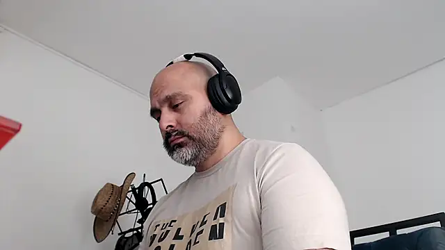 Gabriel Harmant online show from January 7, 2026, 5:01 am