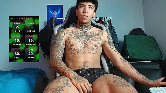 Snapshot of Nickhot0609 chatting on March 21, 2026, 9:36 am Nickhot0609 online show from March 21, 2026, 9:36 am