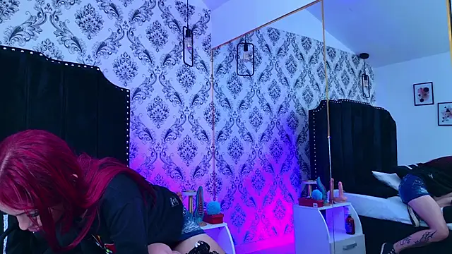 Derieri D online show from February 7, 2026, 7:44 pm