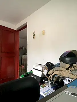 Snapshot of Jestebanano chatting on October 29, 2025, 12:37 pm Jestebanano online show from October 29, 2025, 12:37 pm