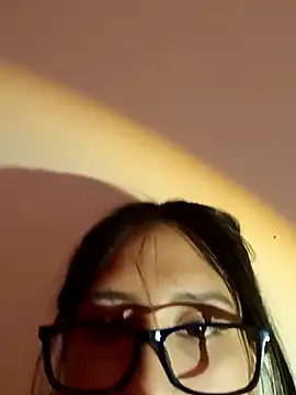 Snapshot of AleFantasy0001 chatting on March 20, 2025, 7:25 pm AleFantasy0001 online show from March 20, 2025, 7:25 pm