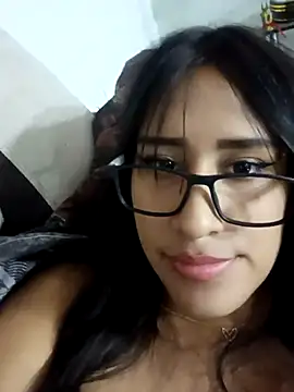 Snapshot of AleFantasy0001 chatting on March 1, 2025, 2:59 am AleFantasy0001 online show from March 1, 2025, 2:59 am