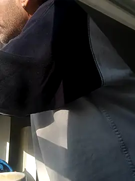 kelvinleninreyessantana online show from February 26, 2026, 4:07 pm