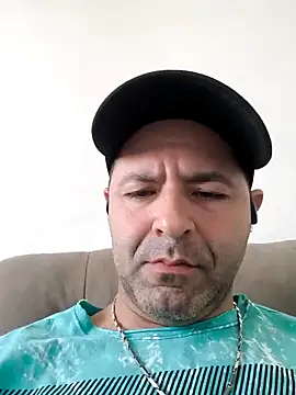 Marciogrei online show from November 19, 2025, 7:25 pm