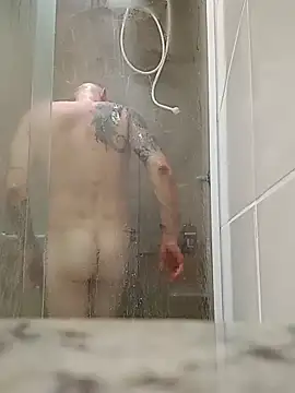 rolesexy online show from December 3, 2025, 3:40 am