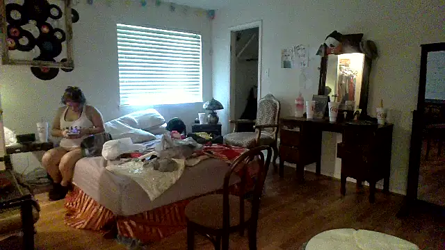sophiarica online show from May 10, 2026, 8:54 pm