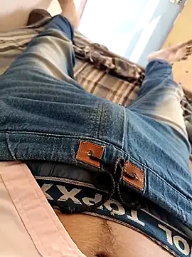 Gujrat player online show from March 19, 2025, 4:36 am