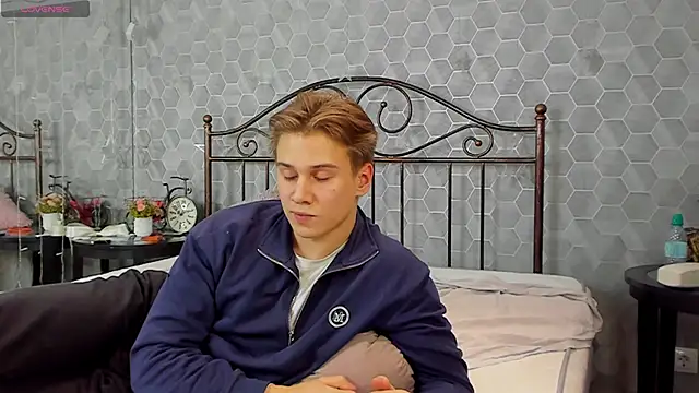 Marcus Swampov online show from December 12, 2024, 6:03 am